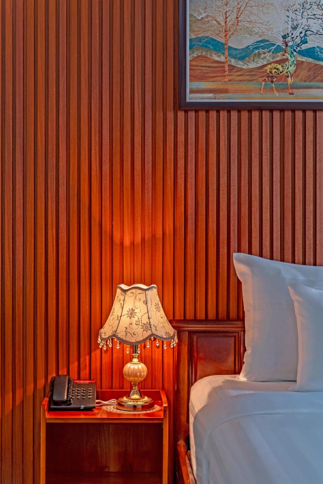 Venus Hotel Ho Chi Minh Zewnętrze zdjęcie